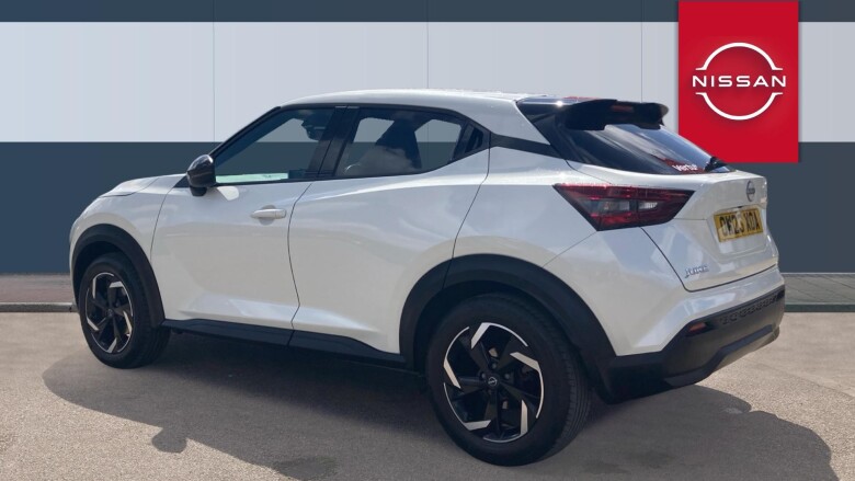 Nissan Juke 1.0 DiG-T 114 N-Connecta 5dr DCT Petrol Hatchback